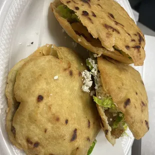 Gorditas asada pastor chicharron con nopales