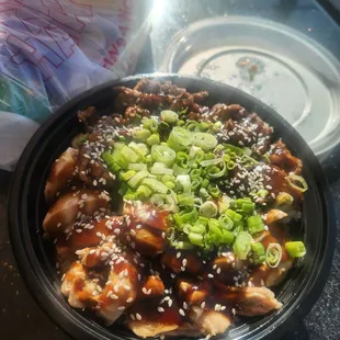 Beef and chicken bowl