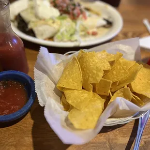 Chips and salsa (on the house w/ free refills)