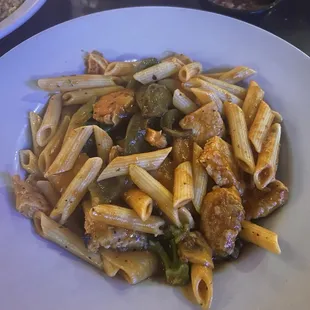 Pollo con pasta