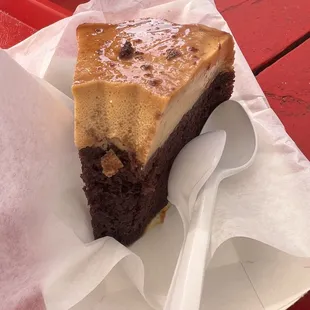 Choco Flan, exquisito, cremoso, chocolatozo. Exquizite, creame, and chocolate.