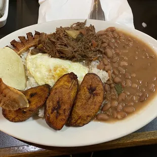 Plato Tipico