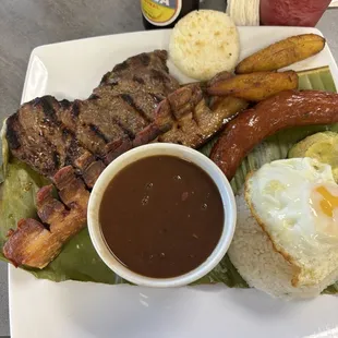 BANDEJA PAISA