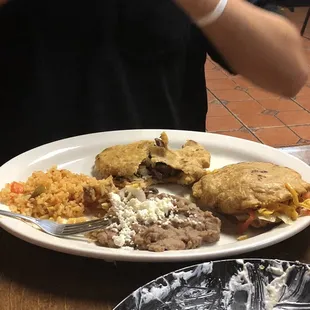 Gordita Plate