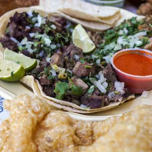 Lengua Taco - IG: @nelson_eats