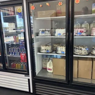 Cold cakes and cold drinks