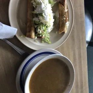 Flautas de barbacoa and consome