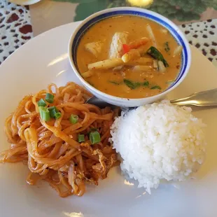 Red Curry Chicken (Combo #3), Pad Thai and Jasmine Rice for $8.95.