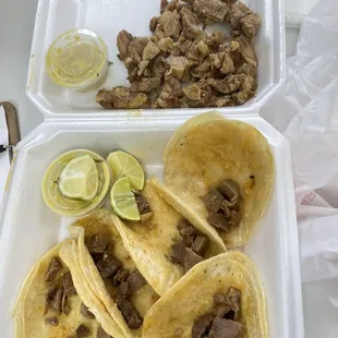 Tacos de Lengua