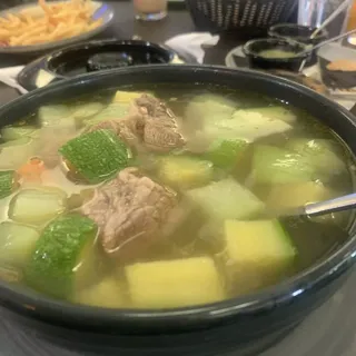Caldo de Res