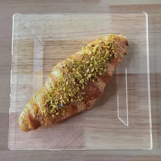 Pistachio Croissant