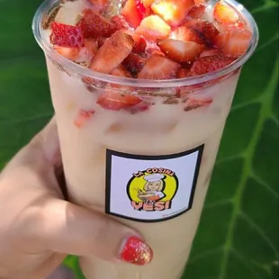 Fresihorchata
*strawberry horchata