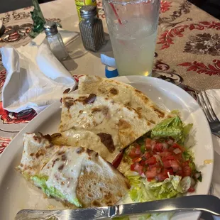 Steak quesadilla and lime margarita
