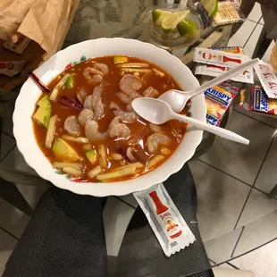 ramen and noodles, food