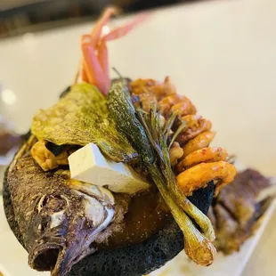 Molcajete de Mariscos Caliente