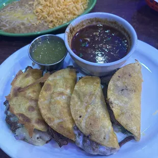 Birria Quesa Tacos