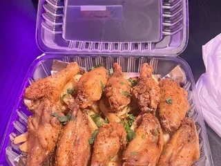Fire Mariscos Wings Ribs