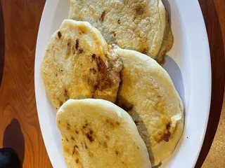 Alpha Pupuseria and Restaurant