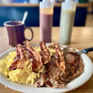 Steak, eggs &amp; bacon (à la carte)