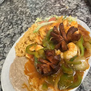 Shrimp with sausage