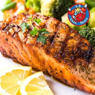 grilled salmon and broccoli