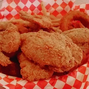 Fried Seafood Basket