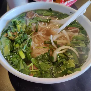 ramen and noodles, food