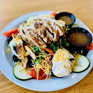 "JOAN OF ARC" salade de poulet! salade de poulet! Viva La France! Viva la salade de poulet! OuiOui :)...