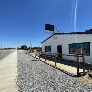 a view of the outside of the restaurant