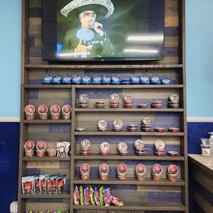 ramen and noodles, interior