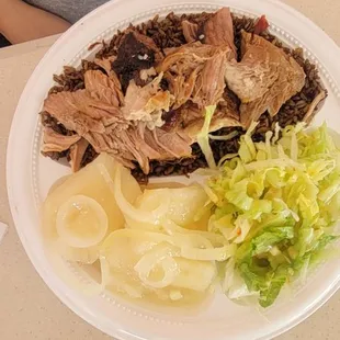 Pulled pork, yuca, salad