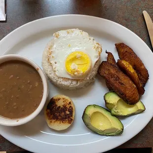 Beans, rice, avocado, sweet plantains and a fried egg = so good!