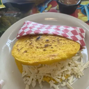 Cheese arepa