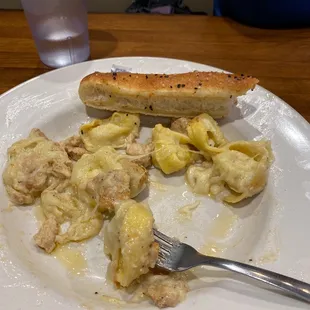 Tortellini Alfredo