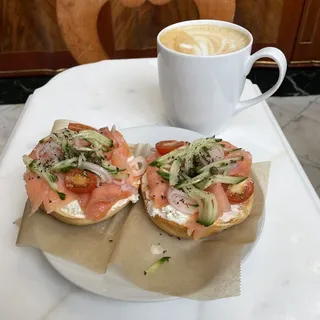 Lox Bagel