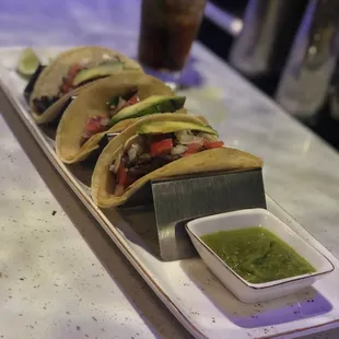 "Bar área " (tacos al carbón )