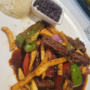 Lomo Saltado