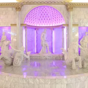 Fountain | La Dolce Vita