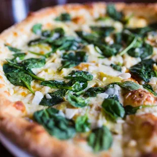 Crab and Arugula Pizza