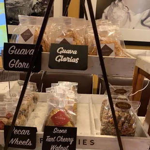 Guava Gloria, Pecan Wheels,