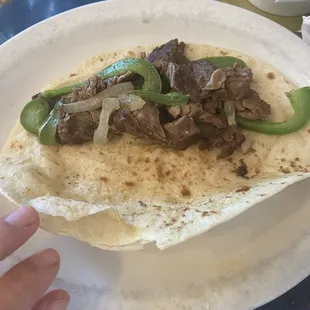 Beef fajita taco