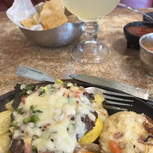 Lunch portion carnitas Escondida... very good with real corn tortillas!