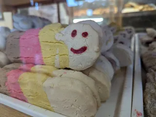 La Central Bakery