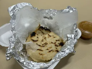 Pupuseria La Familiar