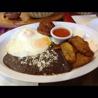 Desayuno Chapin