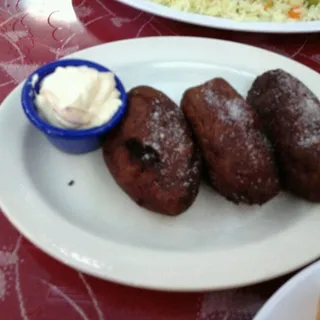 Empanadas De Leche O Frijol