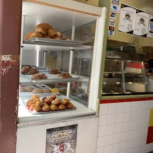 interior, donuts