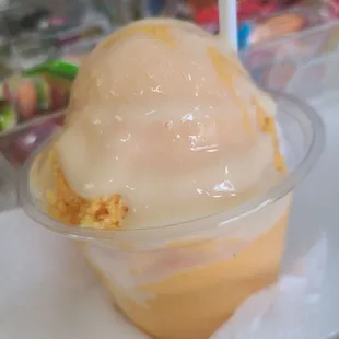 Nieve de Garrafa  Vanilla with Lechera so goooood