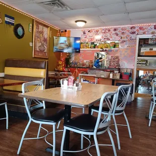 the interior of a restaurant