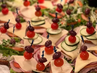 Mona's Danish Bakery